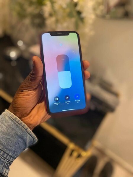 iPhone XR