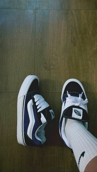 Vans knu skool