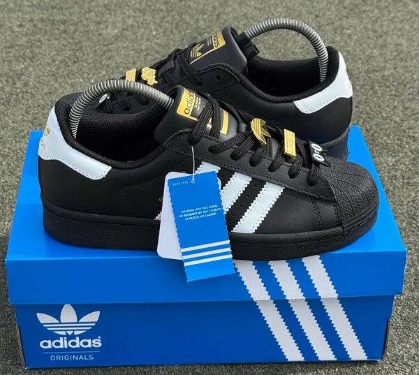 Sneakers Super Star
