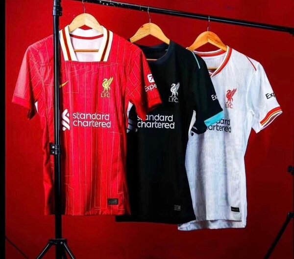 Maillot de Liverpool super qualité