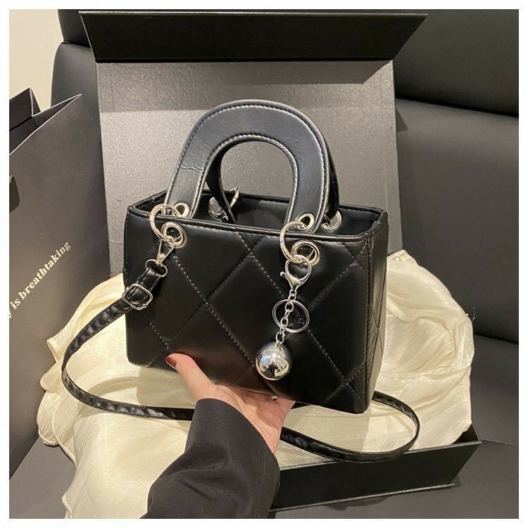 Sac à main élégant en cuir