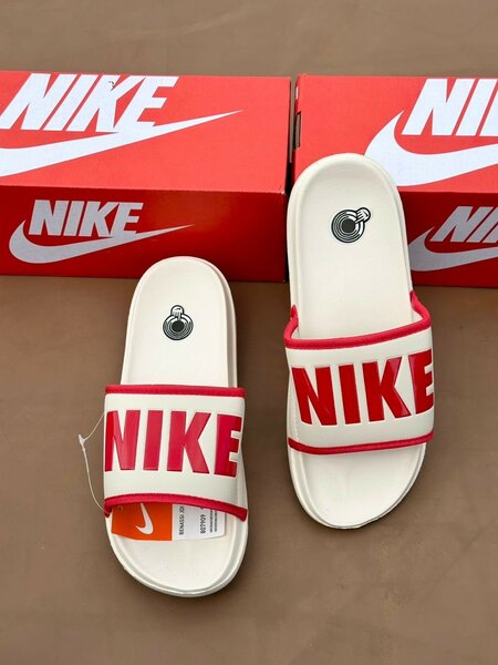 Claquette Nike