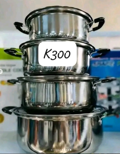 A set of pots