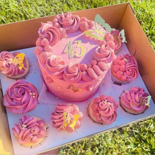 Cakes