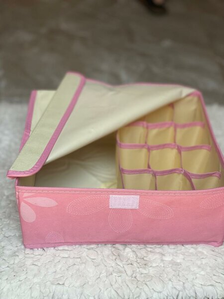 Storage box