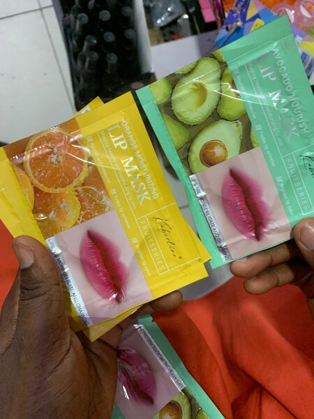 Lip masks