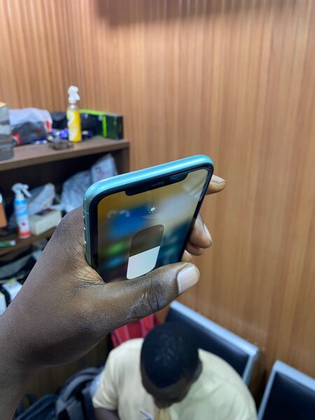 iPhone 11simple très propre