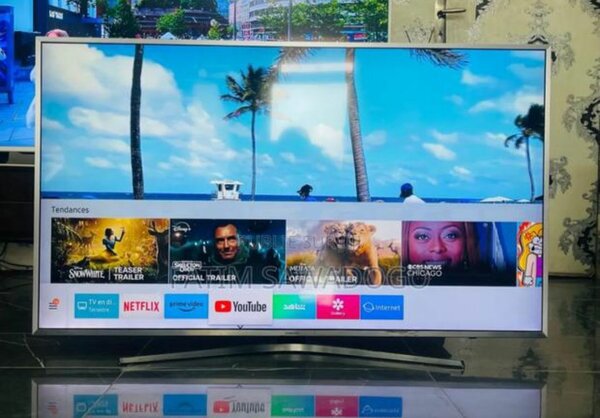 Téléviseur Smart LED 75 pouces