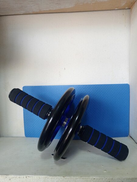 AB ROLLER ( BLEU)