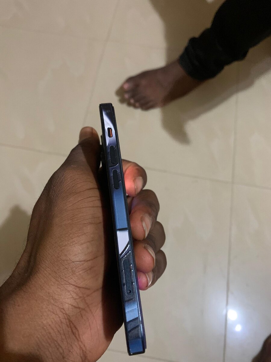 iPhone 13 mini