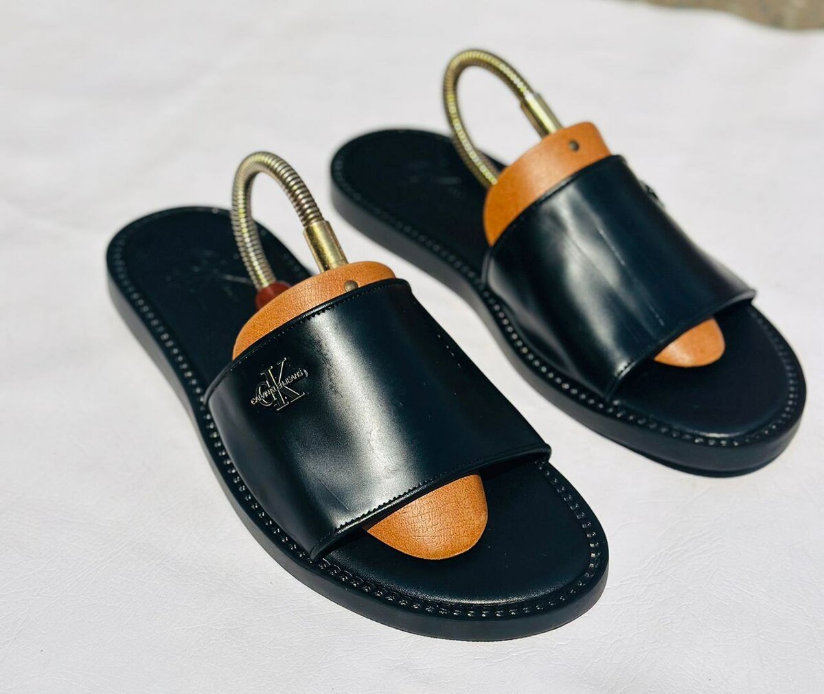 Men slippers