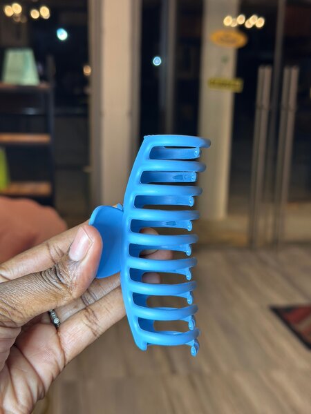 Hair claw