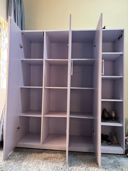 Wardrobe (Madina)