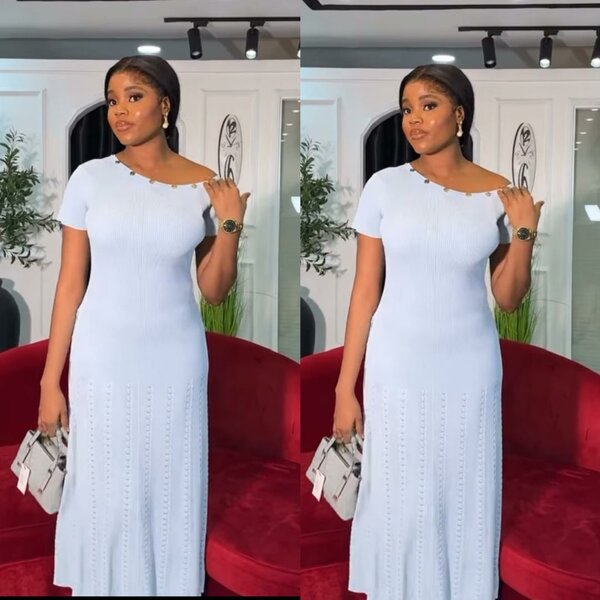 Robe élégante en laine blanche