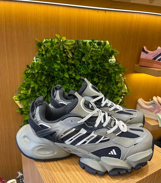 ADIDAS CLASSIC