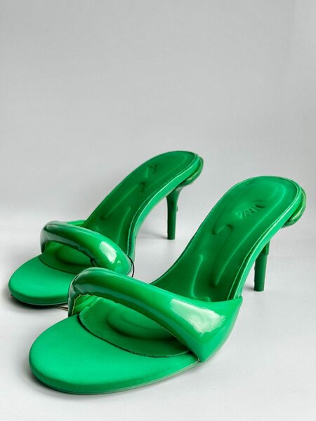 Zara heel