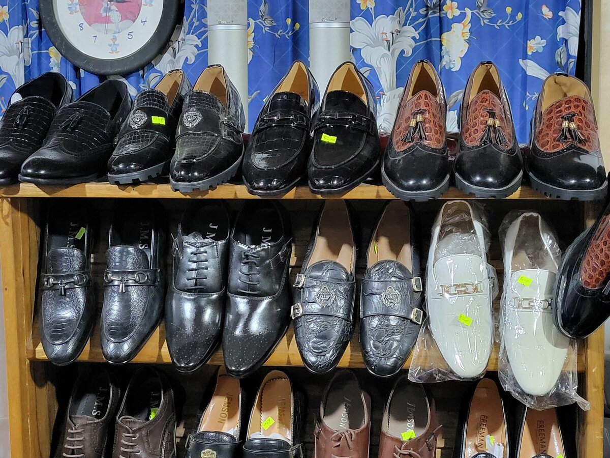 Men's Shoe