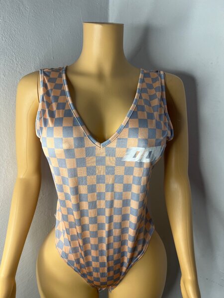 Ladies crop tops
