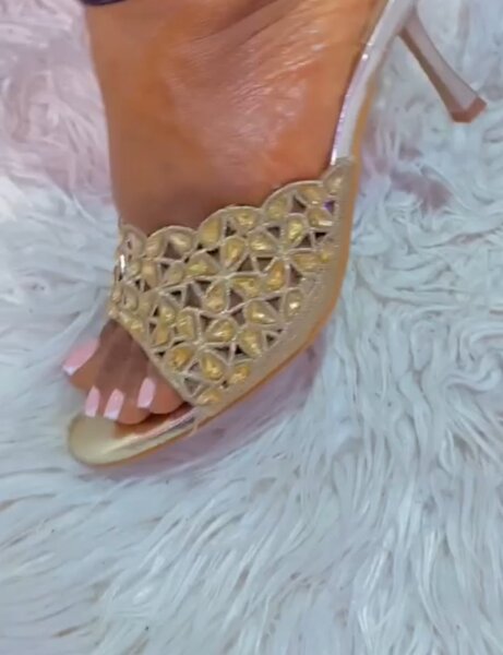 Ladies heels