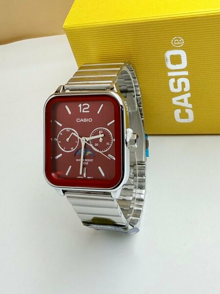 Montre Casio Rouge Élégante