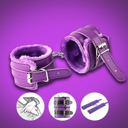 Menottes En Cuir Type Fourrure