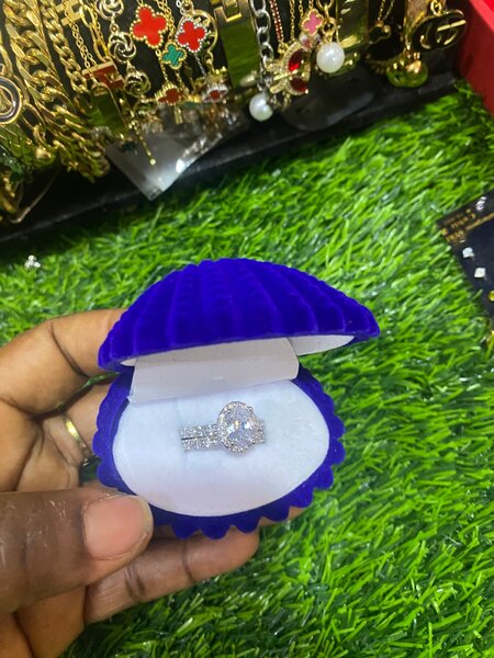 Zirconia rings