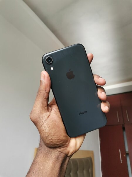 IPHONE XR