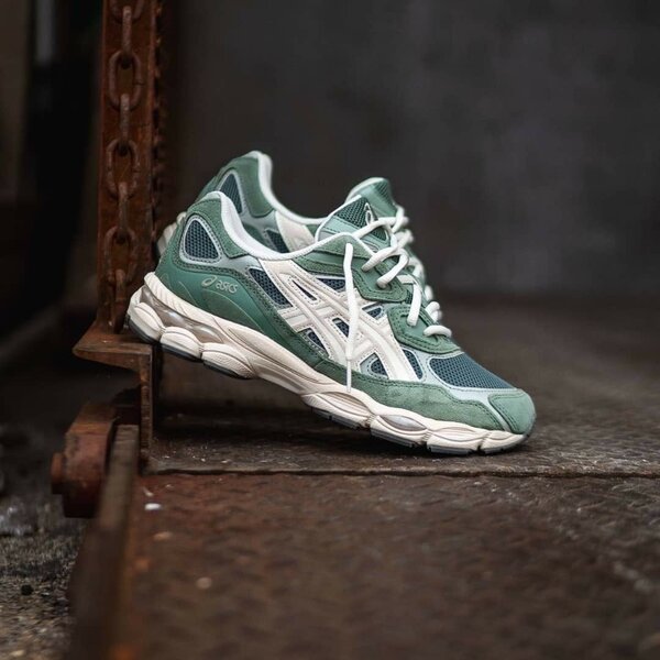 Baskets de course confortables Asics