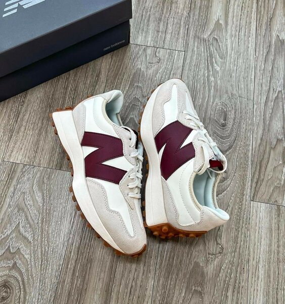 NEW BALANCE STAUD