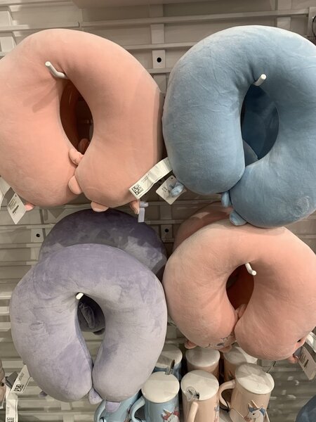 Neck pillow