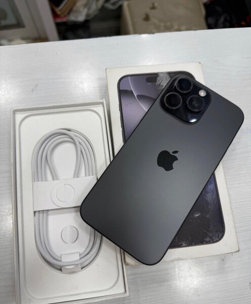 iPhone 14 pro max 256 Go