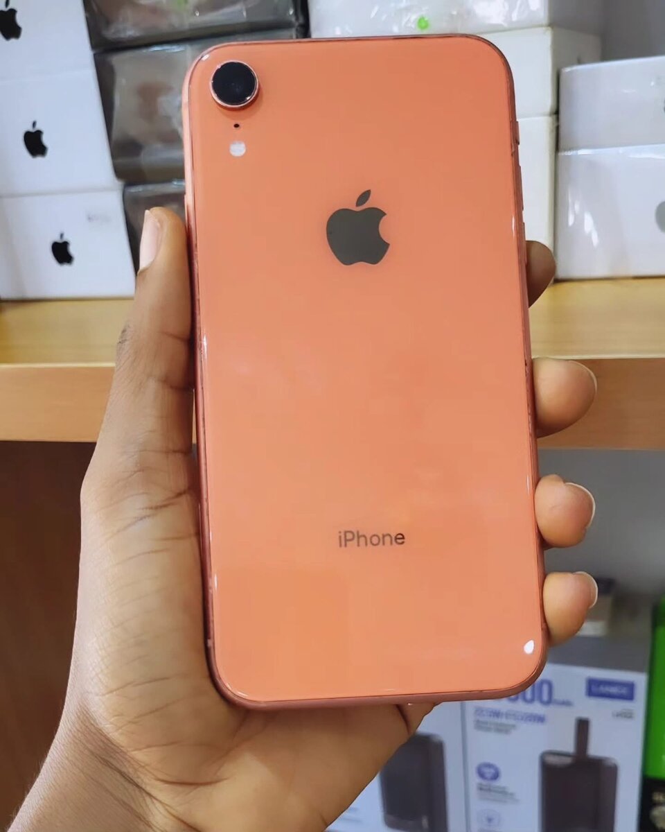 iPhone XR