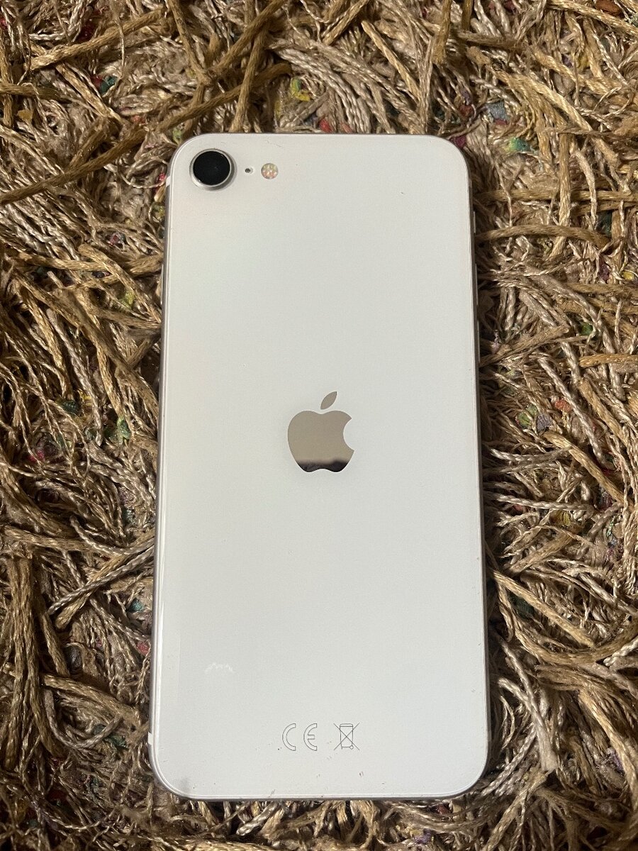 iPhone SE