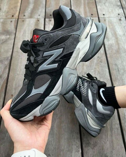 New balance 9060 black and ash