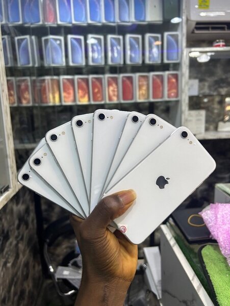 iPhone SE second Generation 128gb