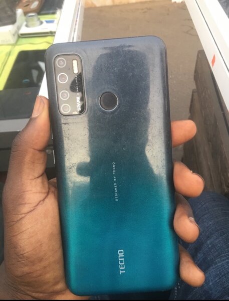 TECNO SPARK 5