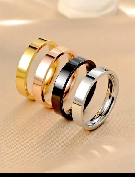 Bague Minimaliste Élégante