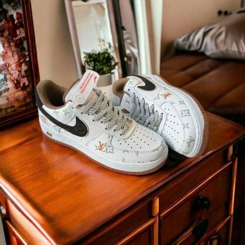 Fashion sneakers