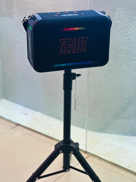 Zealot s95