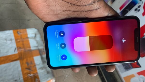 iPhone XR