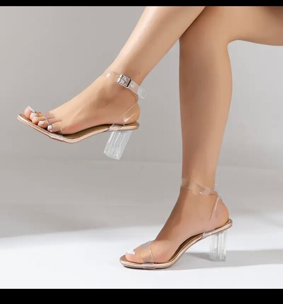 Ladies heels