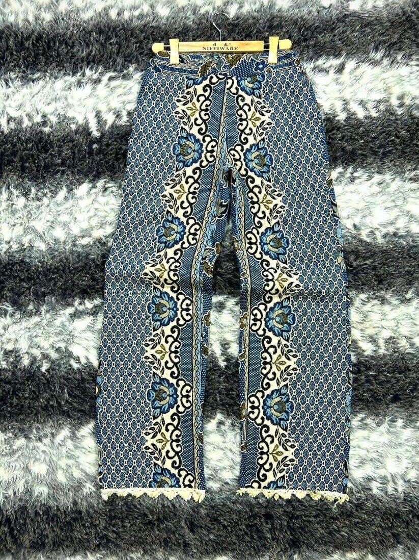 Jeans pant