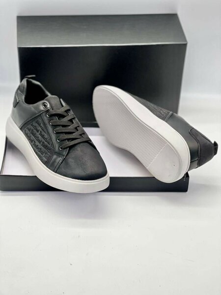 QUALITY FASHION SHOES