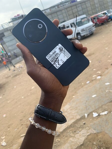 Tecno SPARK 30C