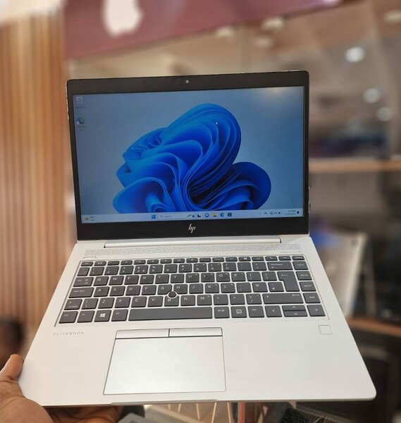 HP ELITEBOOK 745 G5