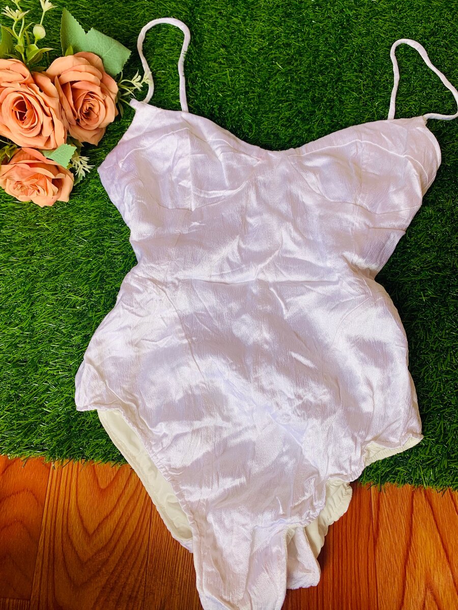 Ashkat clothes