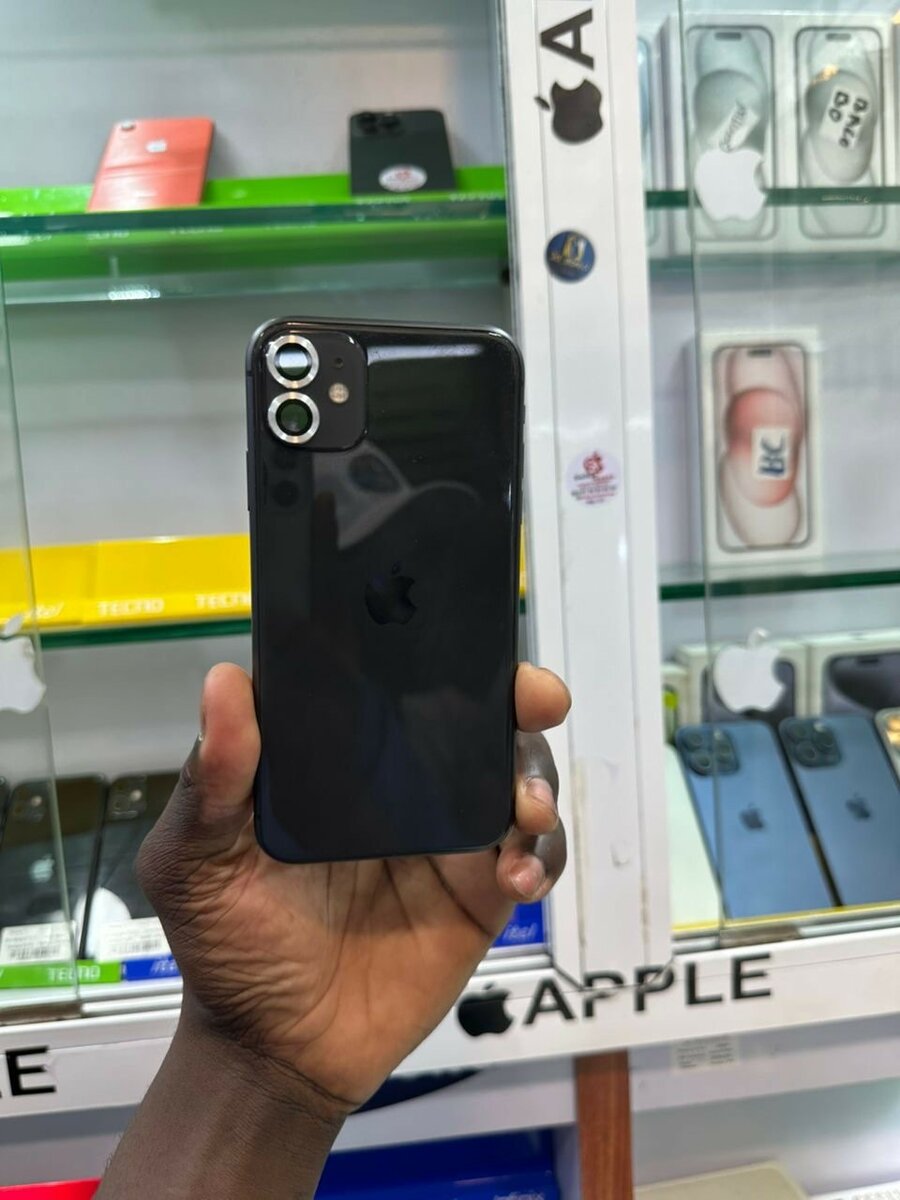iPhone 11