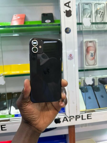 iPhone 11