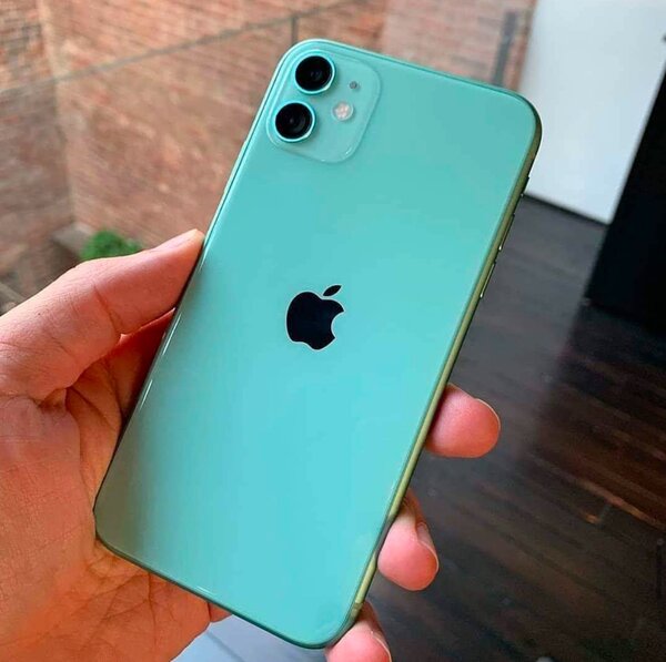 iPhone 11