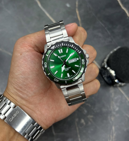 Casio  часы 